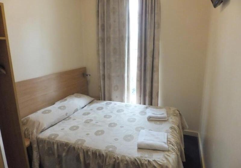 غرفة قياسية, Colliers