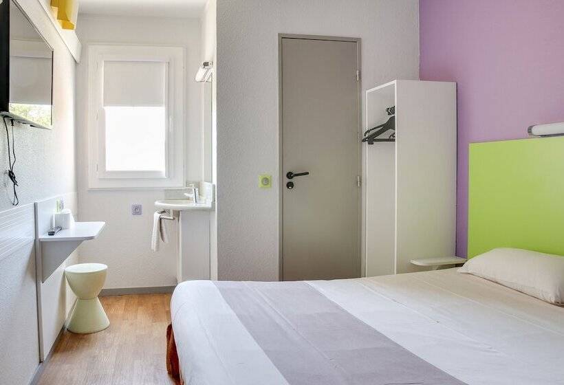 Номер Стандарт Адаптированный для Инвалидов, Hôtel Valence Sud