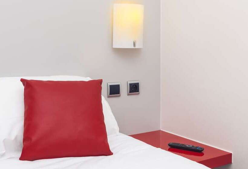 חדר סטנדרט, Initial By Balladins Saint Quentin / Gauchy