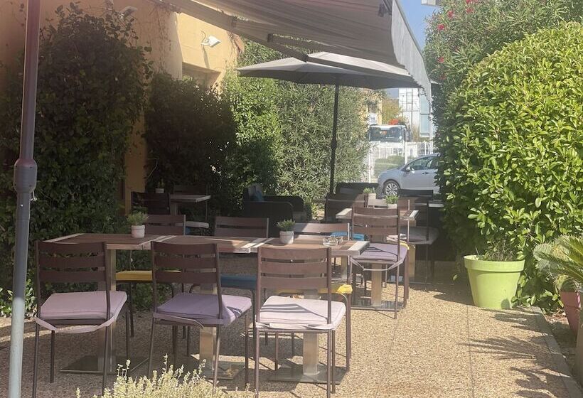 Номер Стандарт, Kyriad Direct Montpellier Saint Jean De Védas   La Peyrière