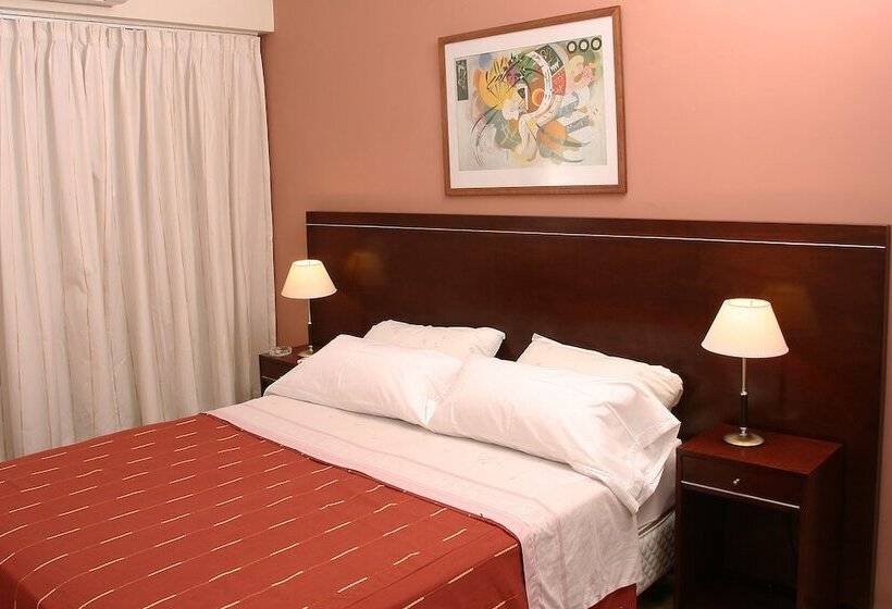 اتاق سوپریور, Milan