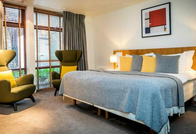 اتاق استاندارد, Number 31