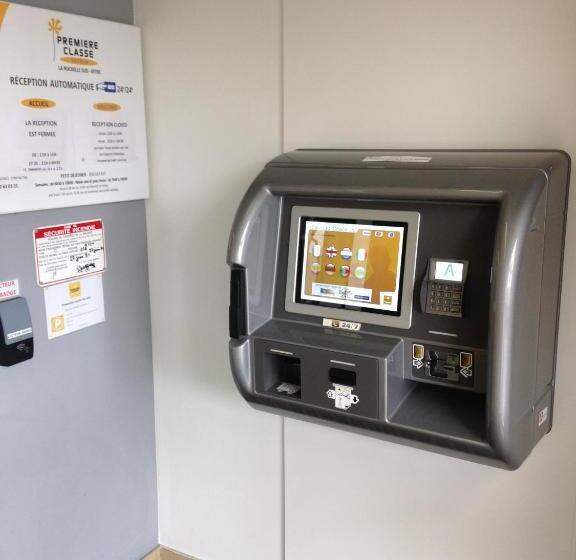 غرفة قياسية ثلاثية, Premiere Classe La Rochelle Sud  Aytre