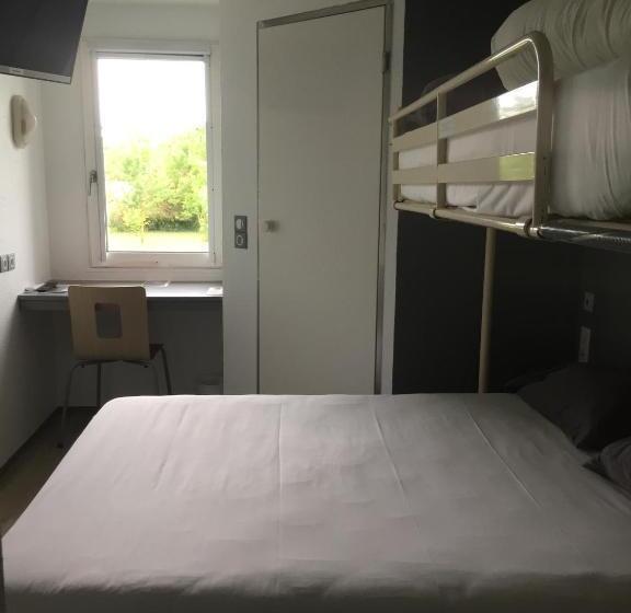 Номер Стандарт Трехместный, Premiere Classe La Rochelle Sud  Aytre