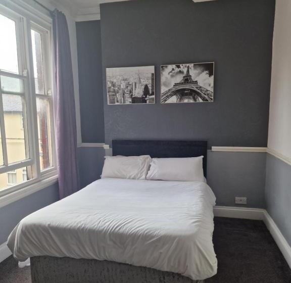 스탠다드 룸, Regency