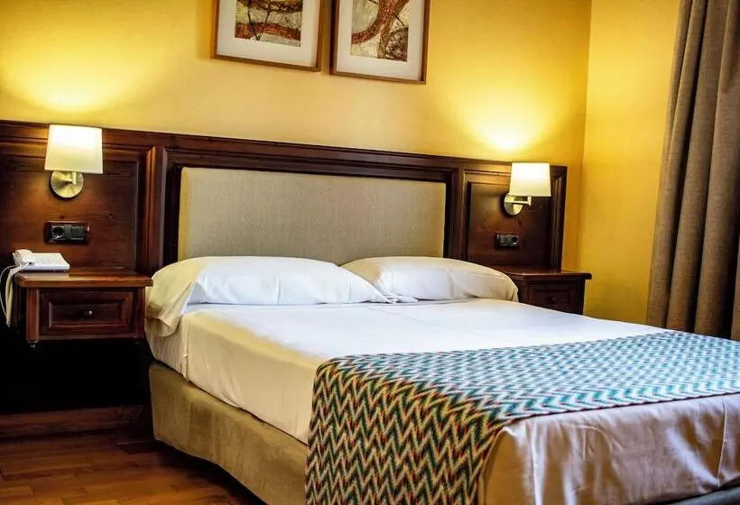 اتاق استاندارد یک نفره, Spa Tudanca Aranda