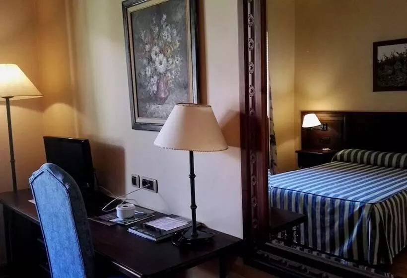 اتاق استاندارد یک نفره, Spa Tudanca Aranda