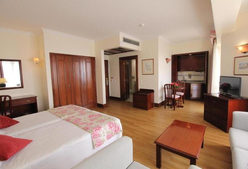 标准工作室, Suite Hotel Jardins Da Ajuda