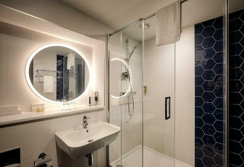 חדר סטנדרט עם מרפסת, The Grafton