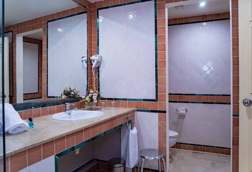 Номер Стандарт Трехместный, Tmk Flora Park By Turismark Adults Only