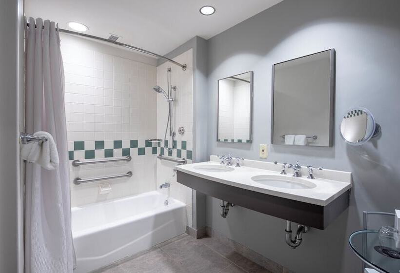 Quarto Estandar para Deficientes Físicos, Universal S Hard Rock Hotel®