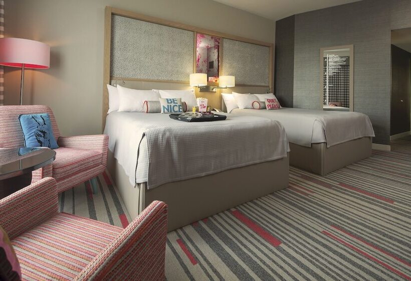 Номер Стандарт Адаптированный для Инвалидов, Universal S Hard Rock Hotel®