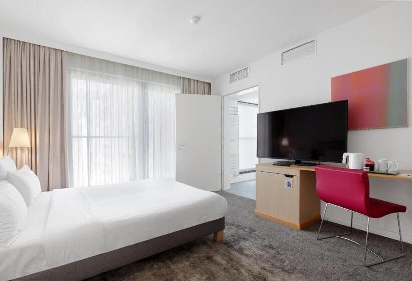 اتاق استاندارد برای معلولان, Novotel Berlin Mitte