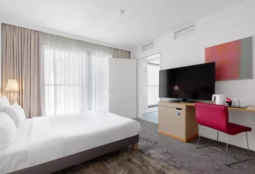 اتاق استاندارد برای معلولان, Novotel Berlin Mitte
