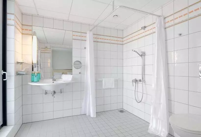اتاق استاندارد برای معلولان, Novotel Berlin Mitte