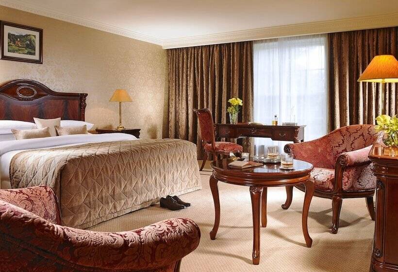 חדר קלאסי, Citywest