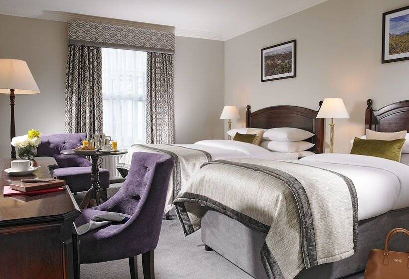 חדר קלאסי, Citywest