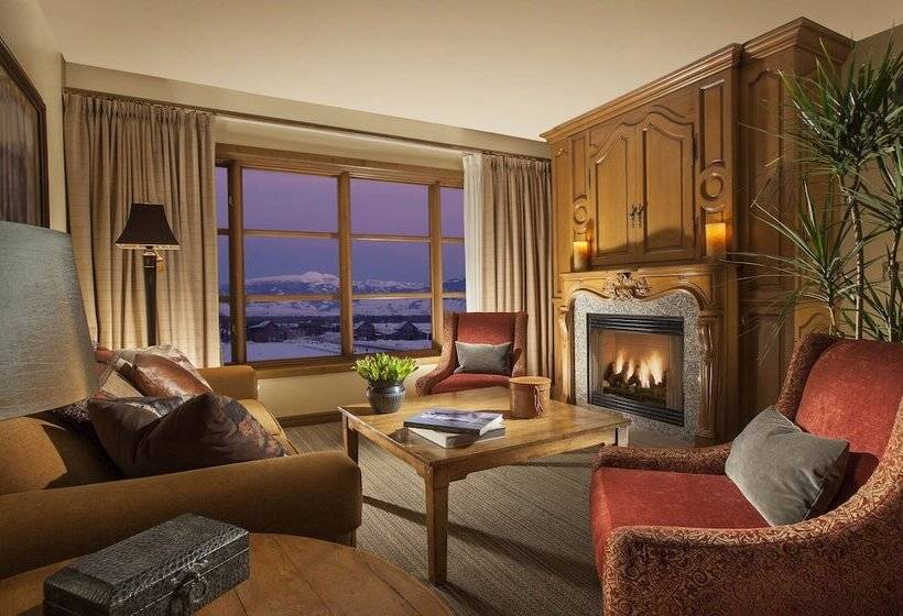 جناح, Snake River Lodge & Spa