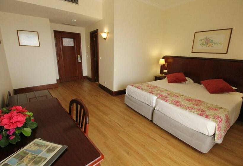 标准间带阳台, Suite Hotel Jardins Da Ajuda