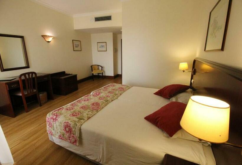 스탠다드 발코니 룸, Suite Hotel Jardins Da Ajuda