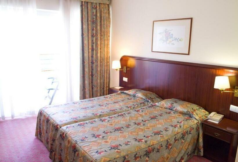 이코노미 룸, Suite Hotel Jardins Da Ajuda