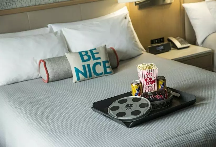 クラブルーム, Universal Hard Rock Hotel®