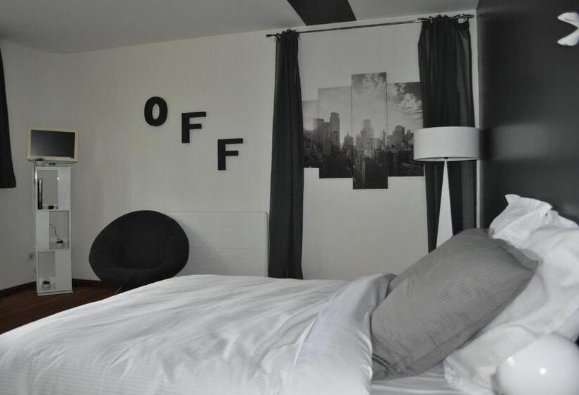 استودیوی استاندارد, Au Cœur Du Jardin