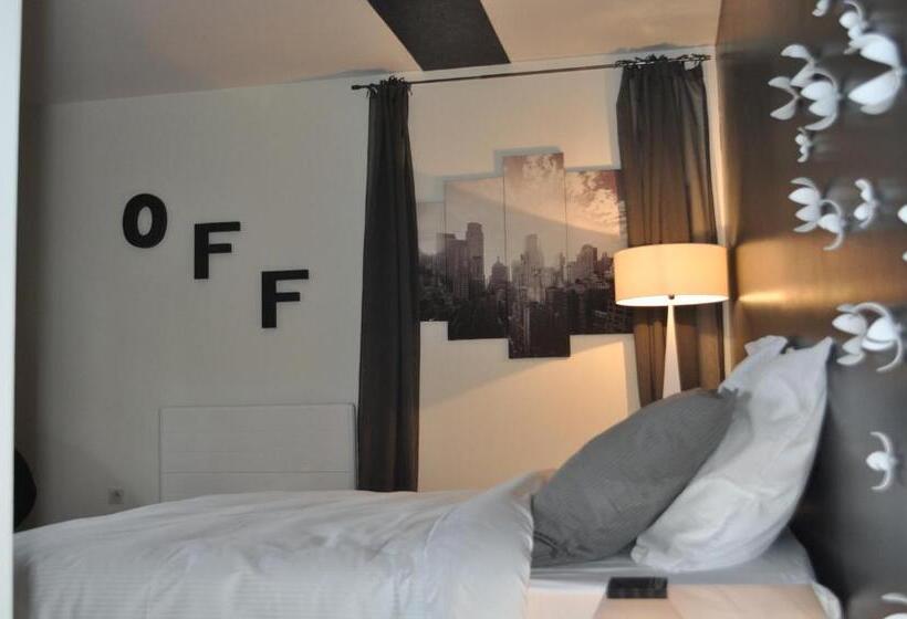 استودیوی استاندارد, Au Cœur Du Jardin