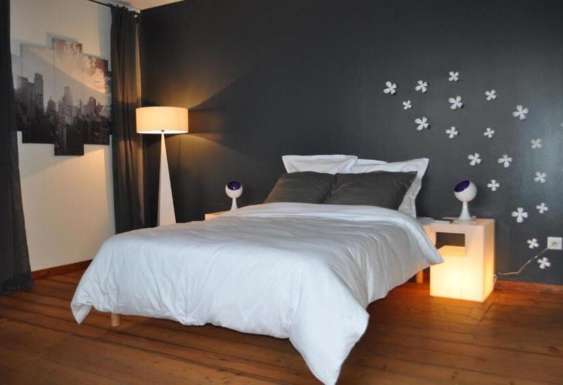 استودیوی استاندارد, Au Cœur Du Jardin