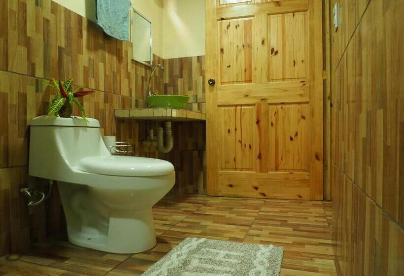 غرفة قياسية ثلاثية, Casa El Tortugo