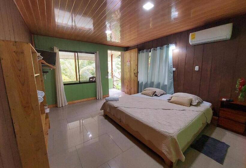 غرفة قياسية مزوَّدة بشُرفة, Casa El Tortugo