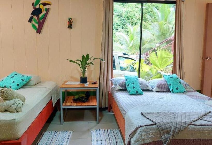 غرفة قياسية ثلاثية, Casa El Tortugo