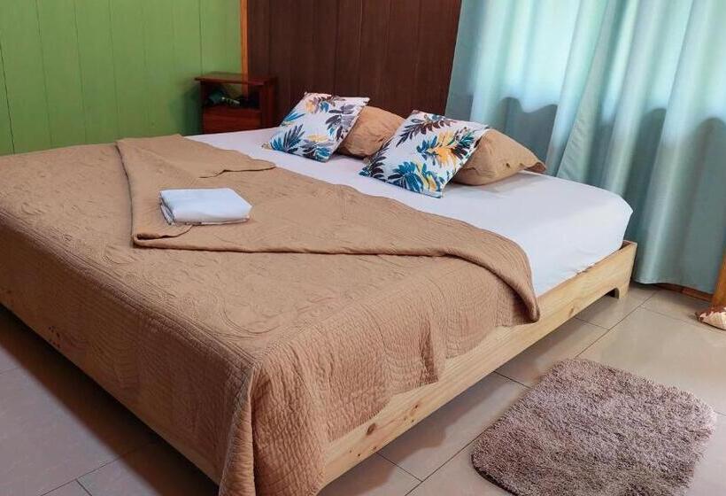 غرفة قياسية مزوَّدة بشُرفة, Casa El Tortugo