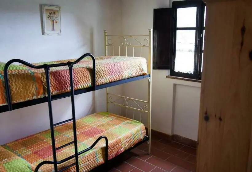 スタンダードバンガロー, Borgo Il Poggio Agritourismo