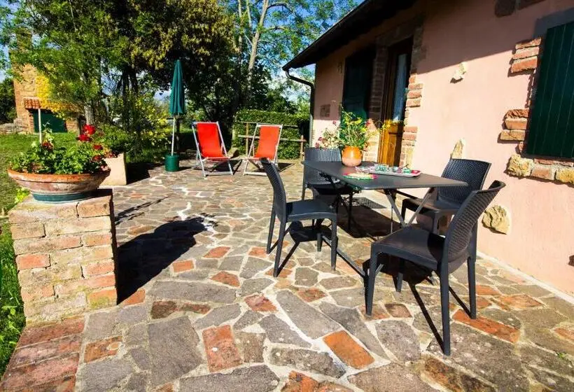 スタンダードバンガロー, Borgo Il Poggio Agritourismo