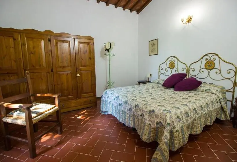 プールの見える１ベッドルームアパートメント, Borgo Il Poggio Agritourismo