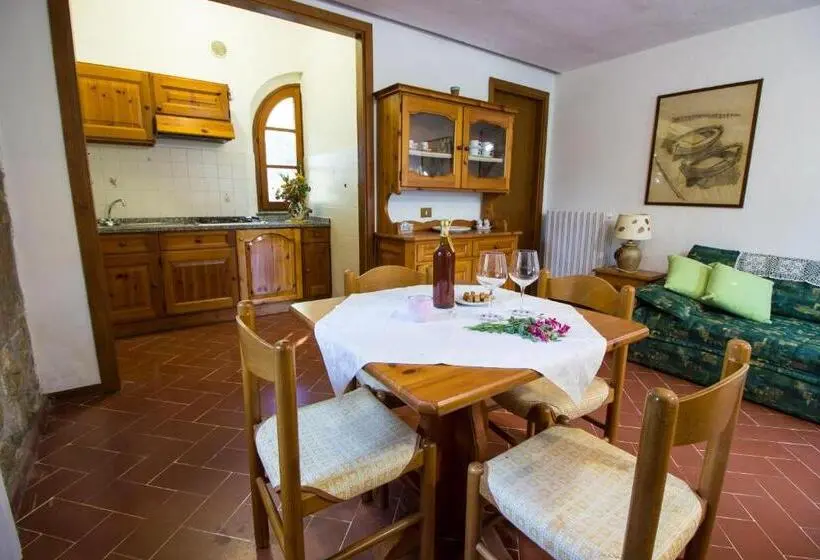 １ベッドルームドゥプレックスアパートメント, Borgo Il Poggio Agritourismo