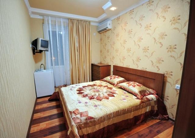 اتاق خانوادگی, Albatros