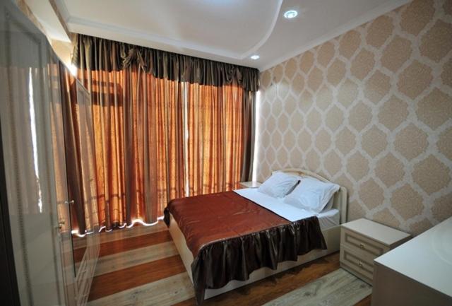 سوییت, Albatros