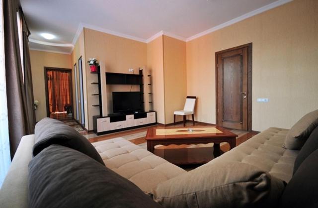 سوییت, Albatros