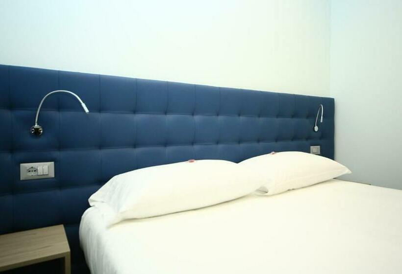 חדר סטנדרט, Carnia