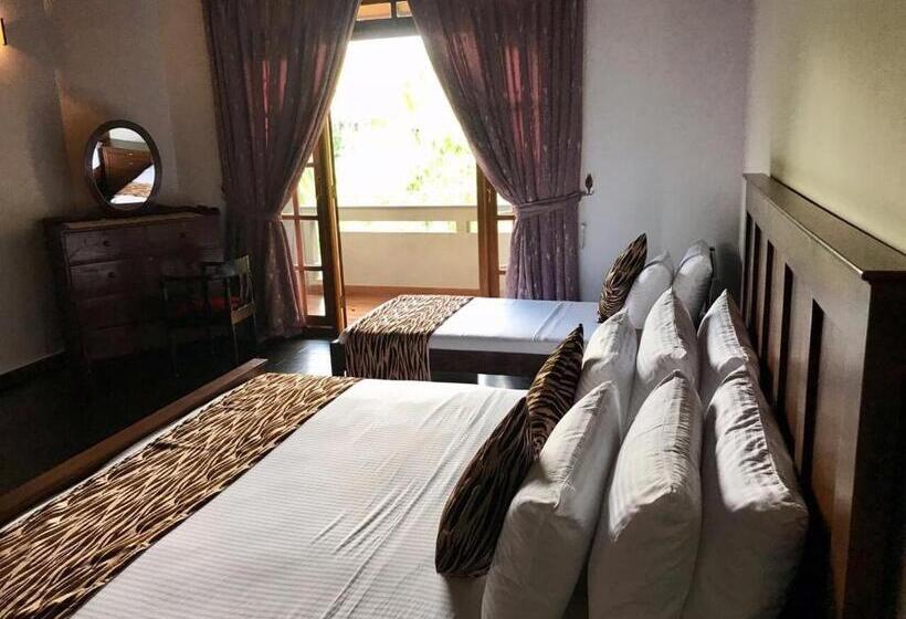 فيلا ديلوكس غرفة نوم, Villa Familia