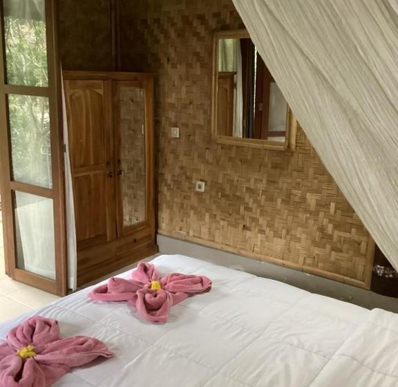 חדר דלוקס יחיד, Khrisna Hs And Cottages