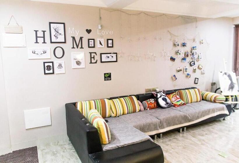 Номер Deluxe Кровать Кинг, Together Youth Hostel