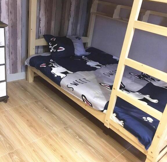 Кровать в Общей Комнате, Together Youth Hostel