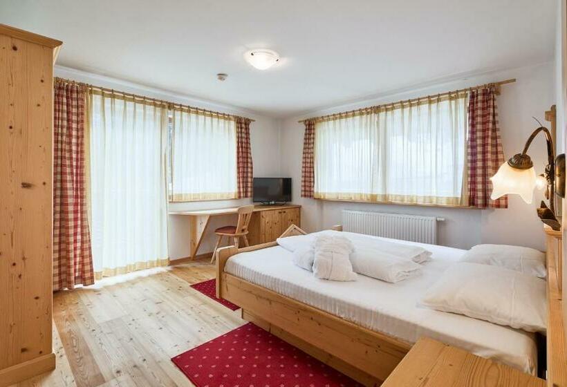 Номер Стандарт с Балконом, Wellness Sporthotel Ratschings