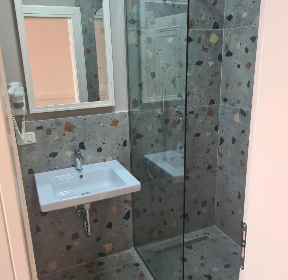 آپارتمان 1 خوابه با بالکن, Joel Residence