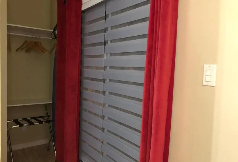 اتاق استاندارد با بالکن, Petit Hôtel Amara