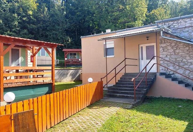 带1个卧室的高级公寓, Lipicai Hotel és étterem