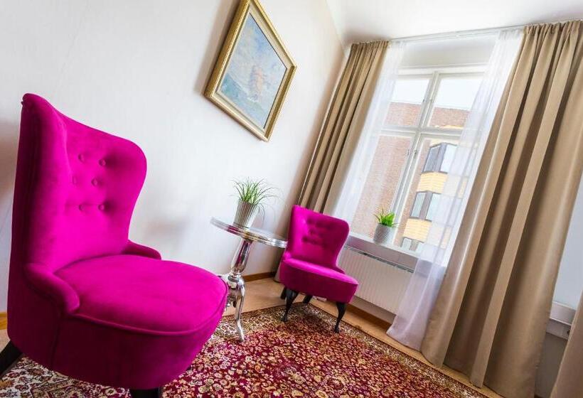 חדר סטנדרט חדר אמבטיה משותף, L Drottninggatan 11